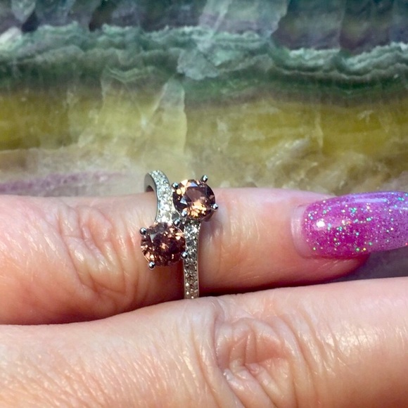 MINED TRUE COLOR SHIFT HOT PINK GARNETS - Picture 3 of 8